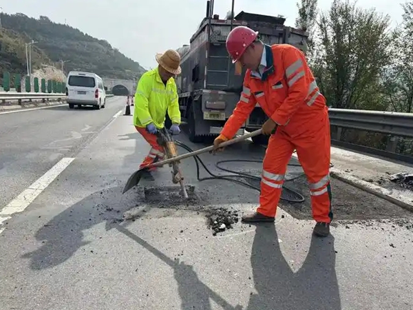 桐乡沥青路面修补价格